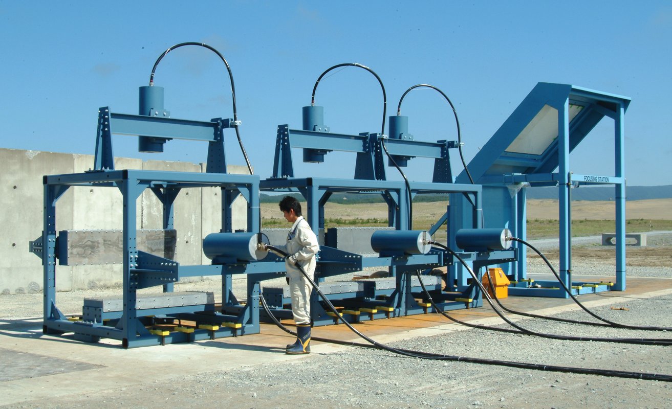 Six channel 450kV shot stand